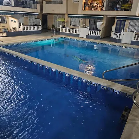 Апартаменты Naufragos 1st Line Торевьиа